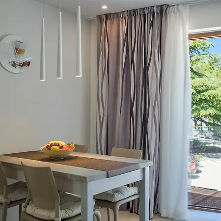 Mare Apartment