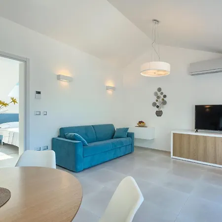 Apartament Mare